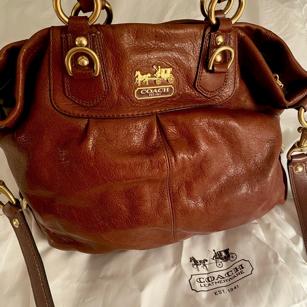 Coach boho bag in borne leather. Good condition with duster bag